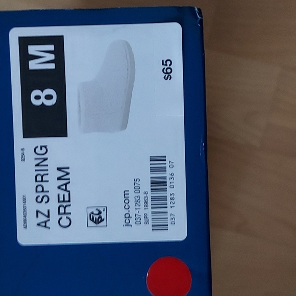 Mini shearling winter cream, boots - Picture 4 of 4